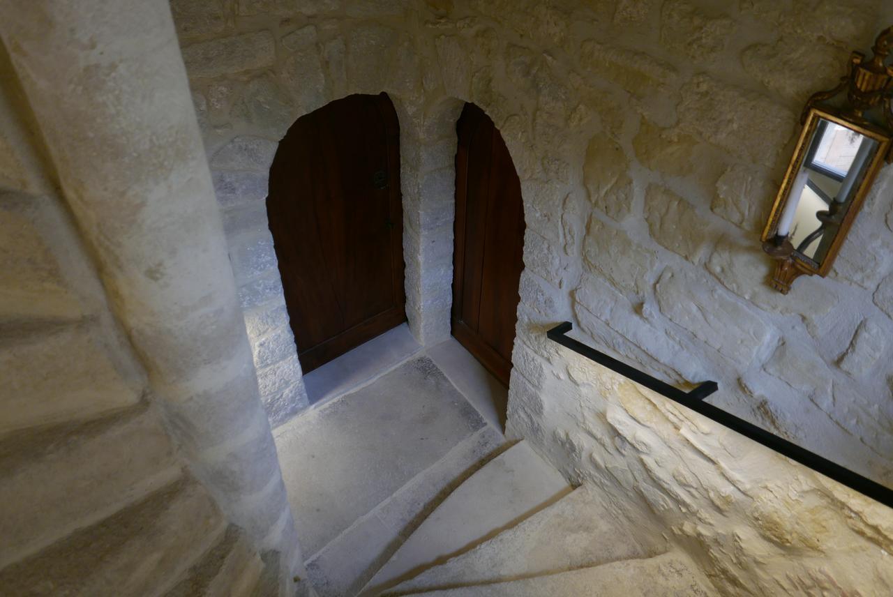 Bed and breakfast Tour Sarrazine de Montaren Extérieur photo