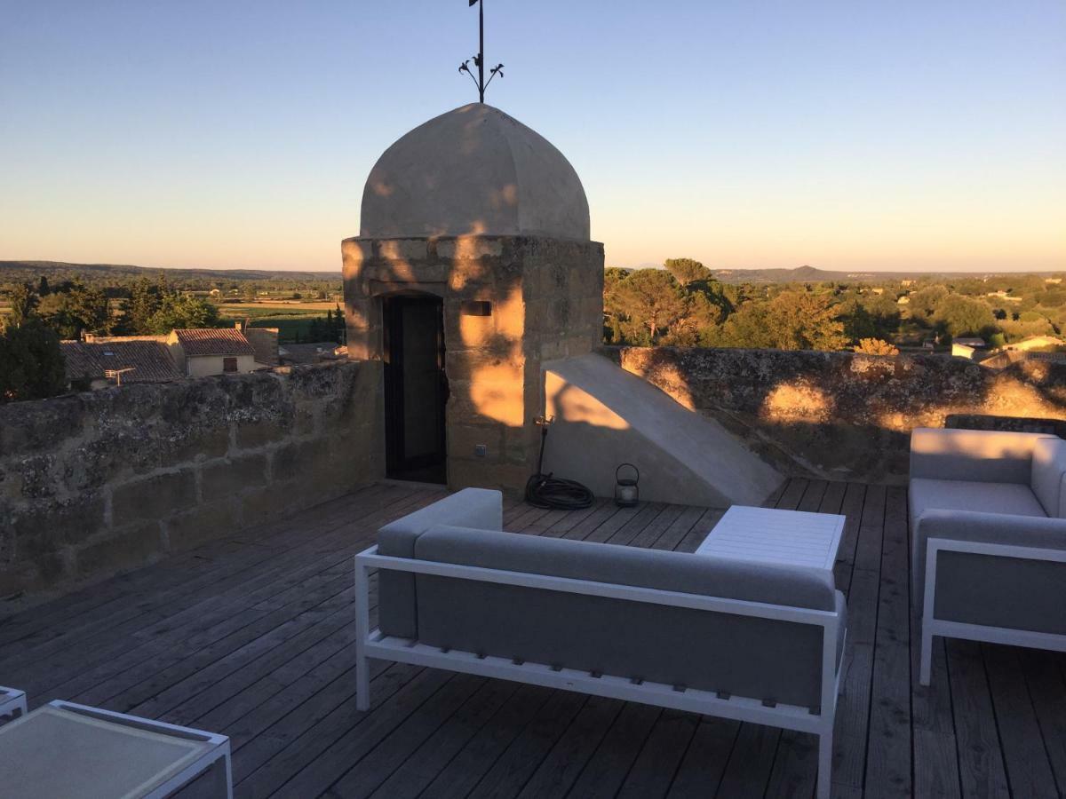Bed and breakfast Tour Sarrazine de Montaren Extérieur photo