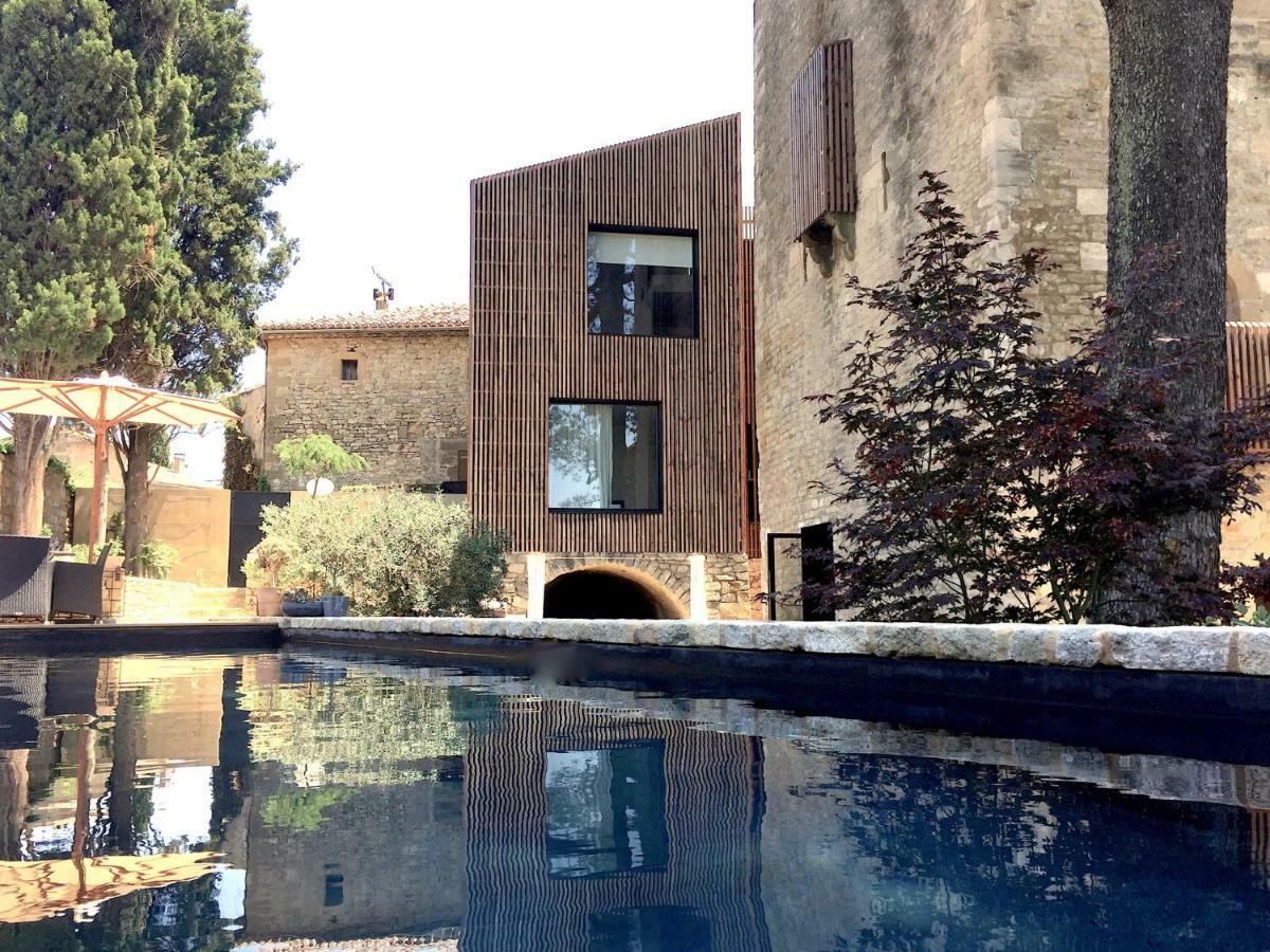 Bed and breakfast Tour Sarrazine de Montaren Extérieur photo